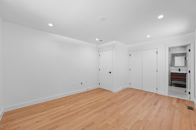 6435 138th St, Kew Garden Hills, NY 11367 - photo 8