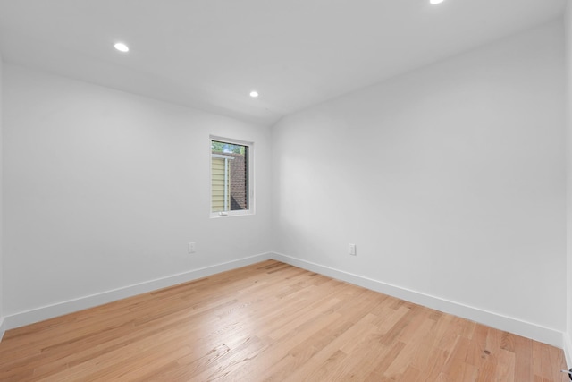 6435 138th St, Kew Garden Hills, NY 11367 - photo 16