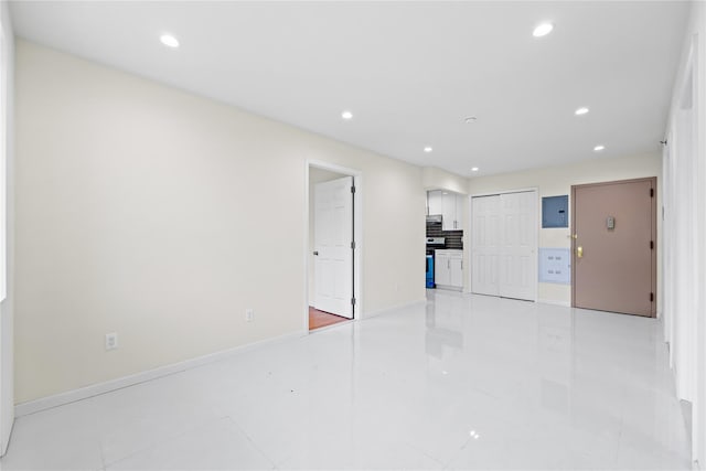 91-23 Corona Ave Unit 6C, Elmhurst, NY 11373 - photo 6