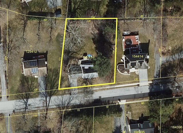 17 Seaman Rd, Poughkeepsie, NY 12601 - map of property location featuring property boundaries highlighted