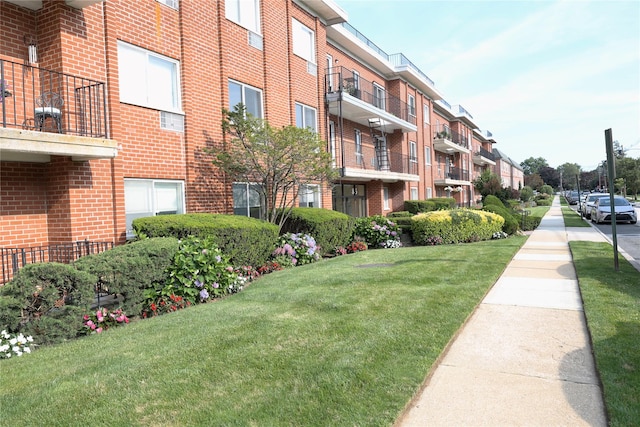 85 S Centre Ave Unit A17, Rockville Centre, NY 11570 - view of apartment building / complex