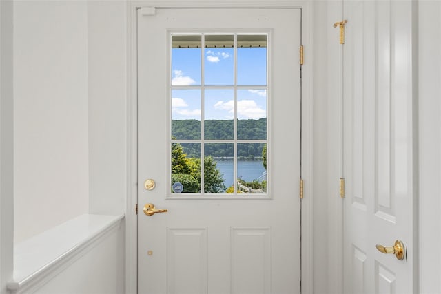 402 Waterview Dr, Poughkeepsie, NY 12601 - view of entryway
