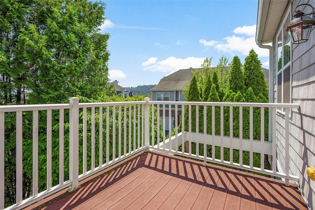 402 Waterview Dr, Poughkeepsie, NY 12601 - view of deck