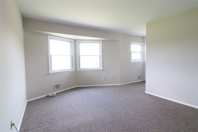18 Hastings Ct Unit E, Yorktown Heights, NY 10598 - unfurnished room featuring carpet flooring and baseboards