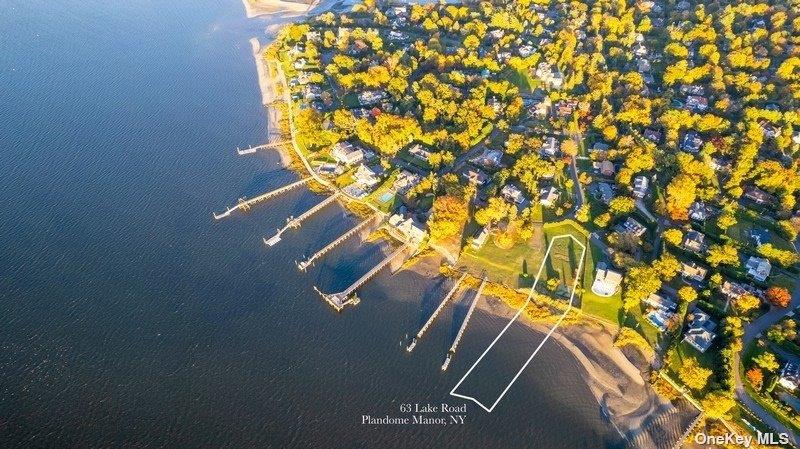 63 Lake Rd, Manhasset, NY 11030 - drone / aerial view of a large body of water