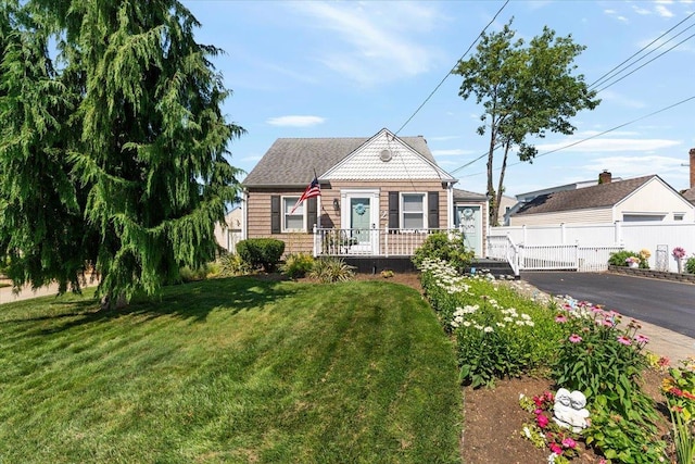 2 Croydon Dr, North Bellmore, NY 11710 - view of front facade featuring asphalt driveway