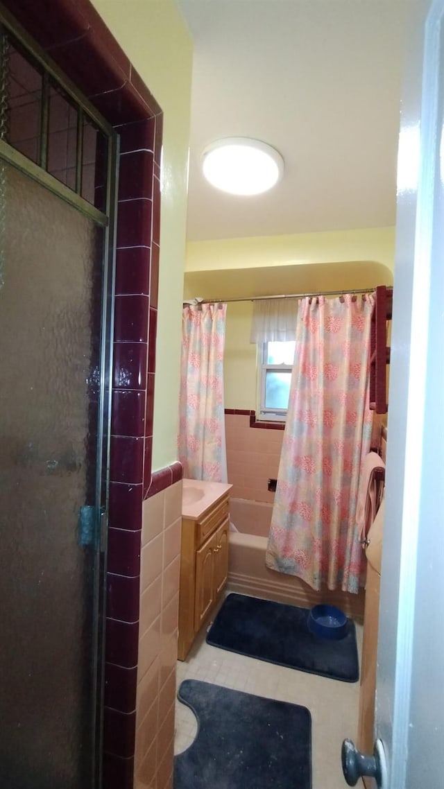 5517 Whitty Ln, Brooklyn, NY 11203 - photo 2