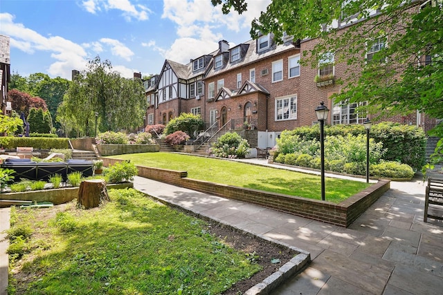 9 Bacon Ct, Bronxville, NY 10708 - view of property's community with a lawn and a residential view