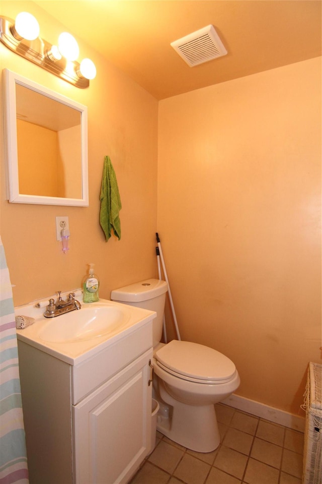 3155 Lexington Ave Unit 18Ab, Mohegan Lake, NY 10567 - bathroom with tile patterned flooring and vanity