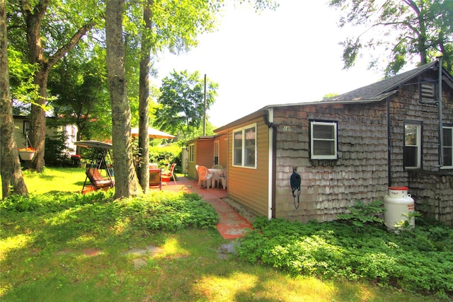 3155 Lexington Ave Unit 18Ab, Mohegan Lake, NY 10567 - view of yard featuring a patio
