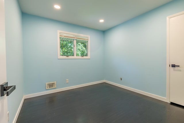 29 Meadow Ln, Chappaqua, NY 10514 - unfurnished room with dark wood finished floors and recessed lighting