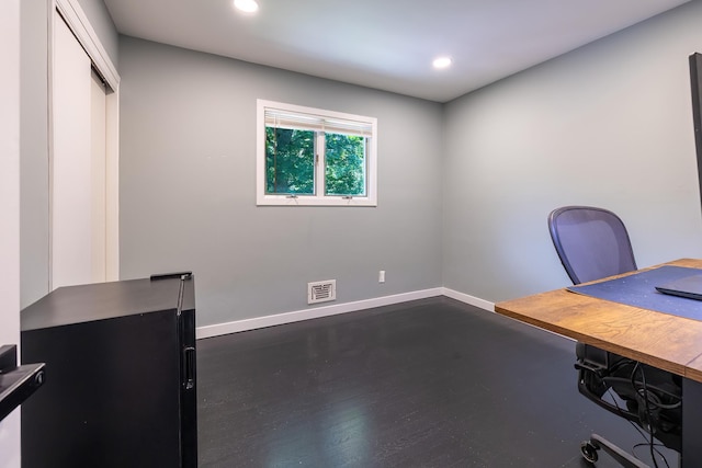 29 Meadow Ln, Chappaqua, NY 10514 - unfurnished office with recessed lighting