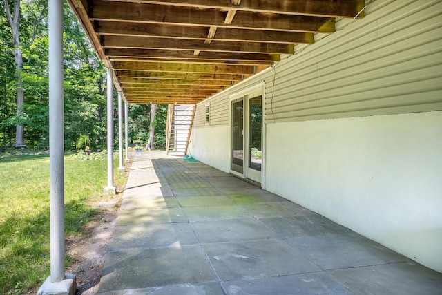 29 Meadow Ln, Chappaqua, NY 10514 - view of patio
