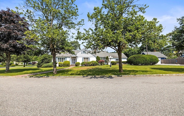 2 Johnson Dr, Brightwaters, NY 11718 - photo 2