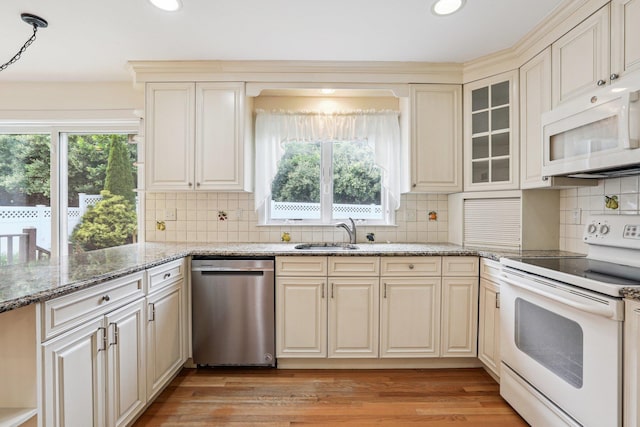 37 Baxter Rd, Pawling, NY 12564 - kitchen featuring white appliances, light wood-style floors, healthy amount of natural light, and recessed lighting