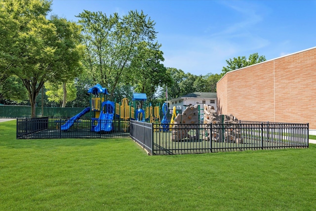 212-04 75th Ave Unit 4J, Bayside, NY 11364 - view of community playground
