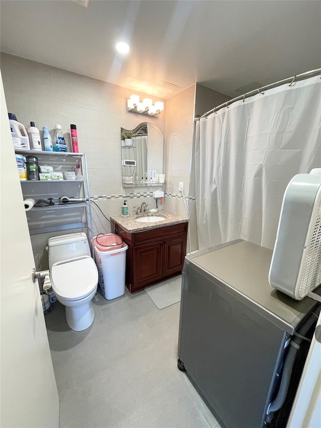145-38 34th Ave Unit 2C, Flushing, NY 11435 - bathroom featuring vanity and a shower with shower curtain