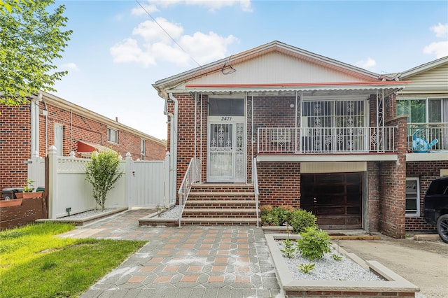 2471 Delanoy Ave, Bronx, NY 10469 - photo 1