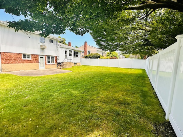 16 Warren Dr, Syosset, NY 11791 - fenced backyard featuring a patio