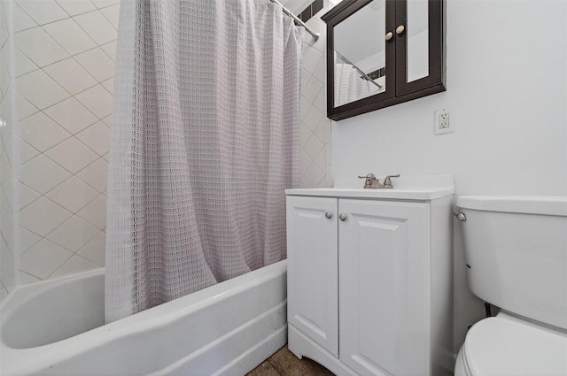 15 Claremont Trl, Monroe, NY 10950 - full bathroom with shower / tub combo with curtain and vanity