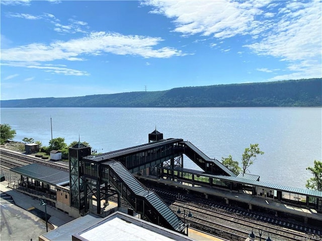 1085 Warburton Ave Unit 516, Yonkers, NY 10701 - dock with a water view