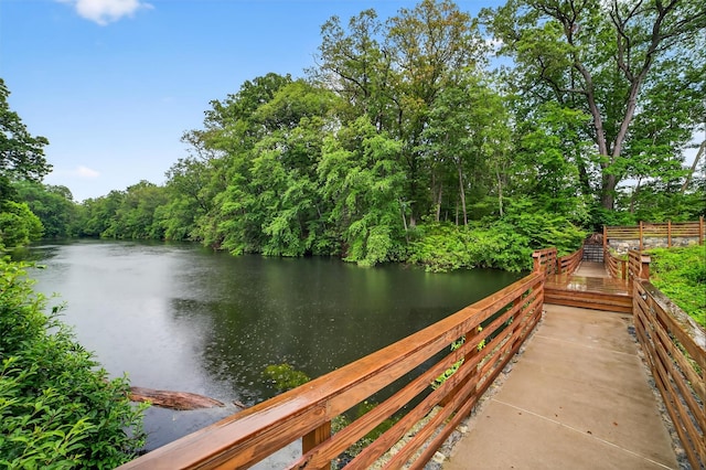 32 Spring Pond Dr, Ossining, NY 10562 - water view