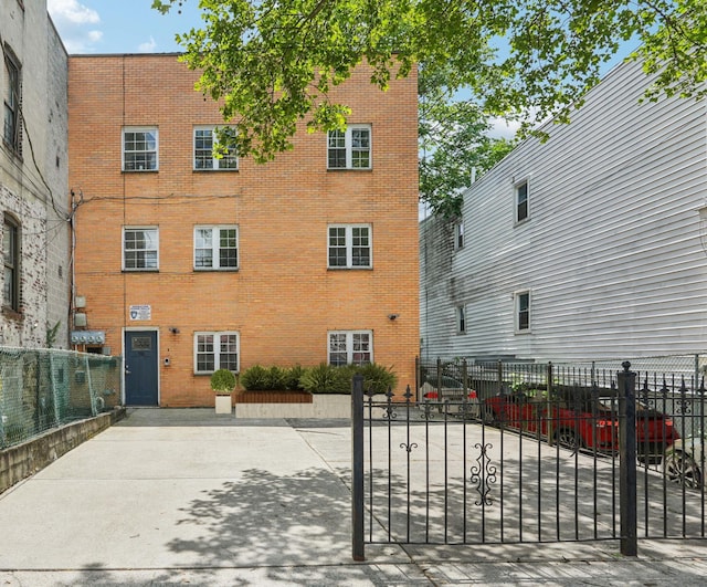 768 E 230th St, Bronx, NY 10466 - photo 28