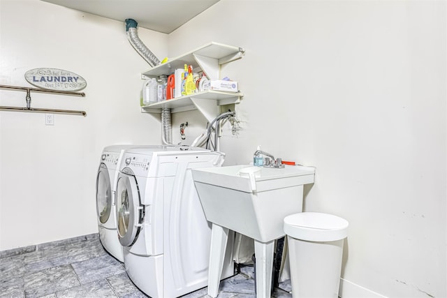 41 N Quince Ln, Monsey, NY 10952 - laundry area with washer and dryer and baseboards