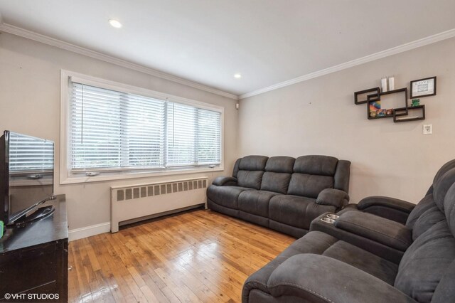 3719 Sarah Dr, Wantagh, NY 11793 - photo 3