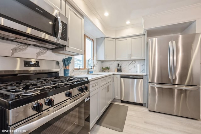 3719 Sarah Dr, Wantagh, NY 11793 - photo 7