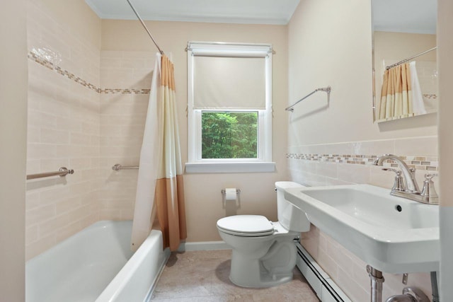 65 Hortontown Rd, Carmel, NY 10512 - bathroom featuring shower / tub combo with curtain and crown molding