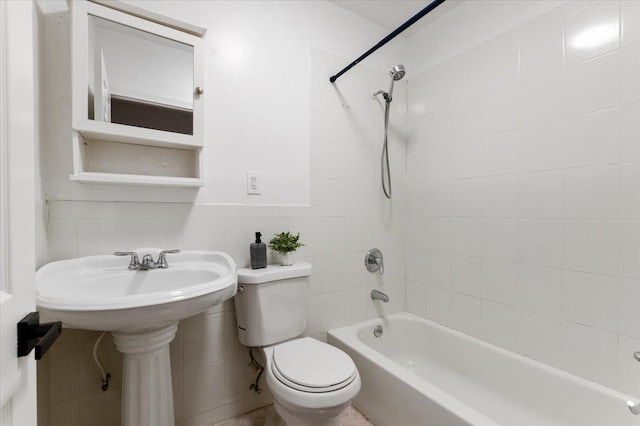 748 Georgia Ave, Brooklyn, NY 11207 - full bath with washtub / shower combination and tile walls