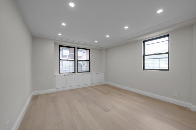 4705 Henry Hudson Pkwy W Unit 6J, Bronx, NY 10471 - spare room featuring light wood-type flooring and recessed lighting