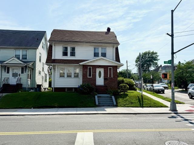 8456 164th St, Jamaica Estates, NY 11432 - photo 39