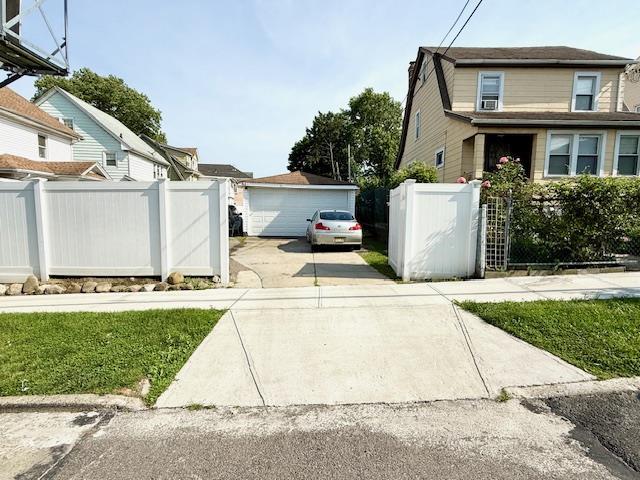 8456 164th St, Jamaica Estates, NY 11432 - photo 8