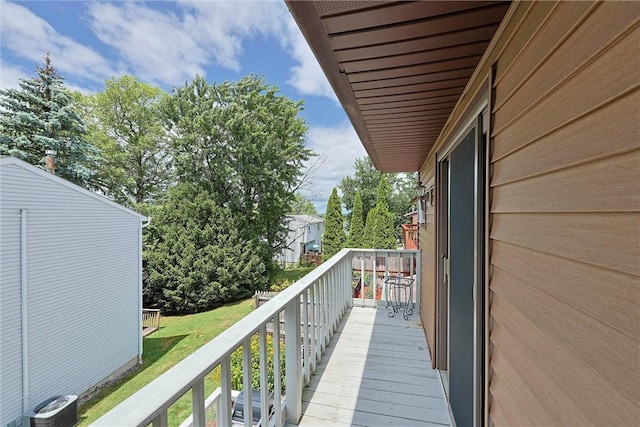 18 Larch Ct, Fishkill, NY 12524 - view of balcony