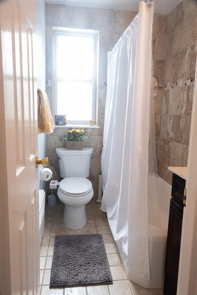 95 N Broadway Unit D2-5, White Plains, NY 10603 - full bath with vanity and shower / bath combination with curtain