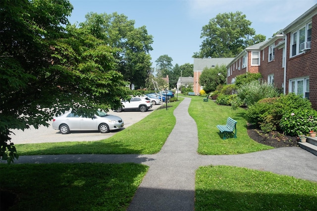 95 N Broadway Unit D2-5, White Plains, NY 10603 - view of green lawn