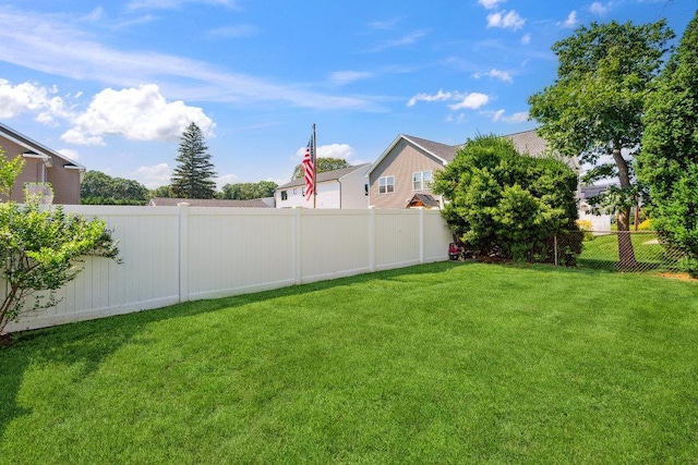1126 Park Blvd, Massapequa Park, NY 11762 - view of fenced backyard