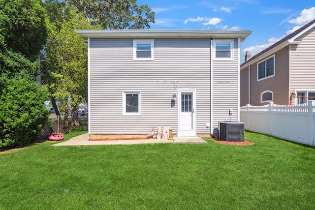 1126 Park Blvd, Massapequa Park, NY 11762 - back of property