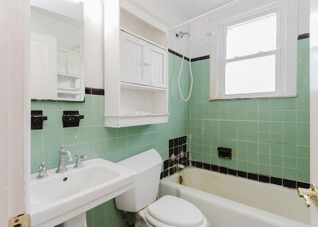 8 Gary Dr, Hyde Park, NY 12538 - full bathroom featuring washtub / shower combination and tile walls