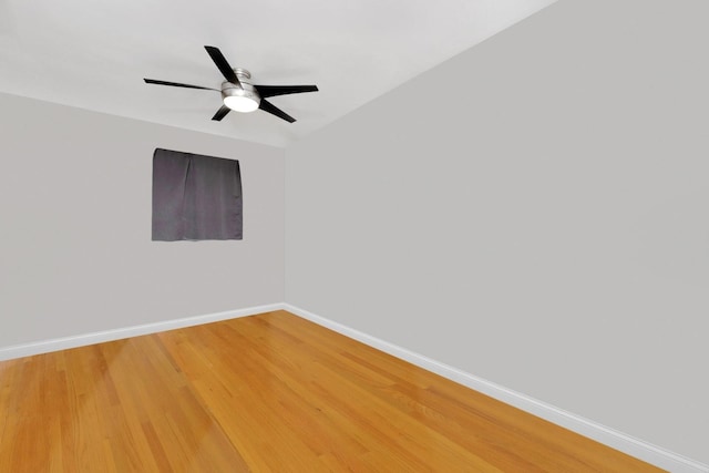 66-48 73rd Pl, Middle Village, NY 11379 - empty room with light wood-style flooring and a ceiling fan