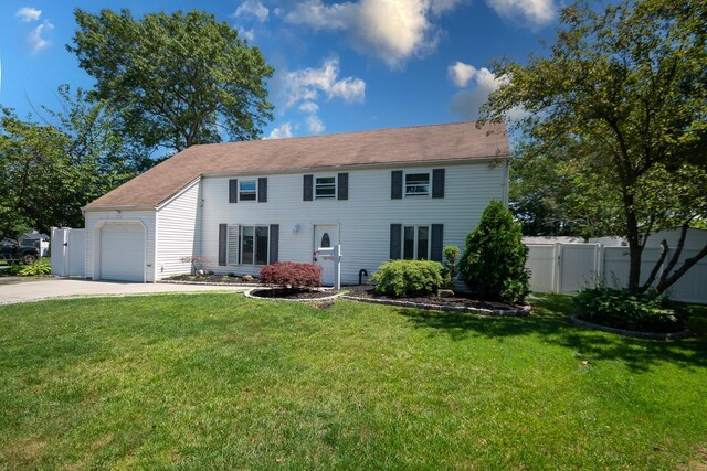7 Lurcott Ln, Central Islip, NY 11722 - photo 6