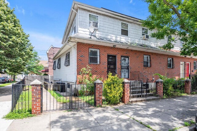 10753 Spa Pl, Jamaica, NY 11435 - photo 1