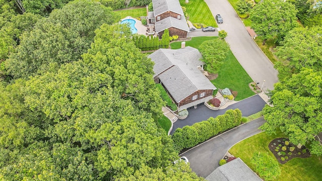 30 Twixt Hills Rd, Saint James, NY 11780 - drone / aerial view of a pool area