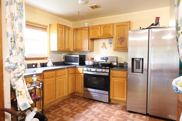 572 Glenmore Ave, Brooklyn, NY 11207 - photo 13