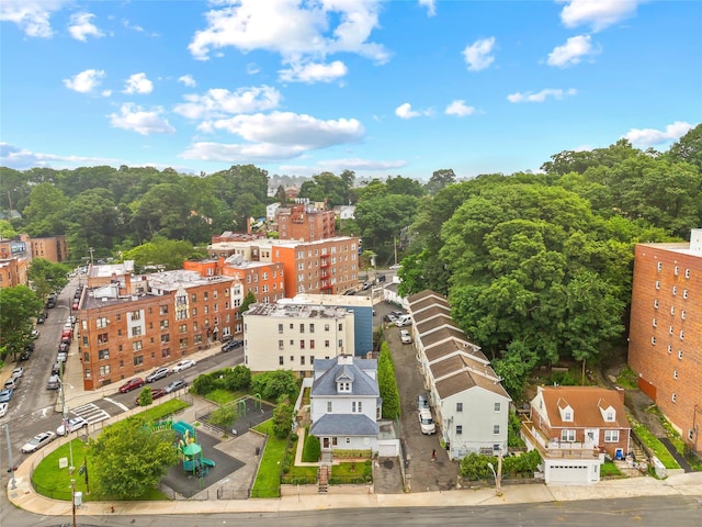 610 Van Cortlandt Park Ave, Yonkers, NY 10705 - view of urban area
