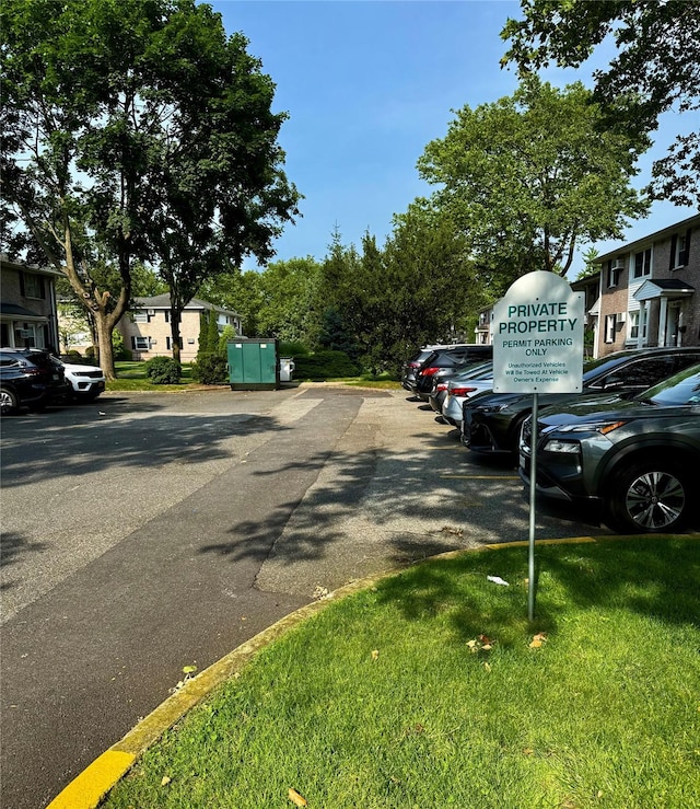 82-09 268th St Apt B, New Hyde Park, NY 11040 - view of road