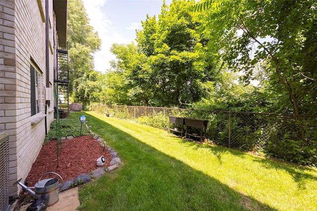 26Cooper Road 307, Poughkeepsie, NY 12603 - view of yard