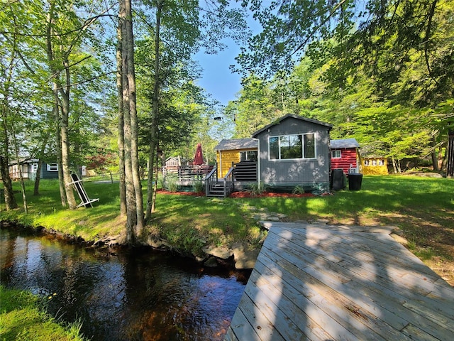 39 E James Ave, Smallwood, NY 12778 - rear view of property featuring a deck and a yard